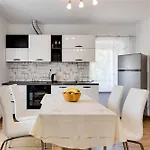 아파트 In - Insel Krk 53382 *